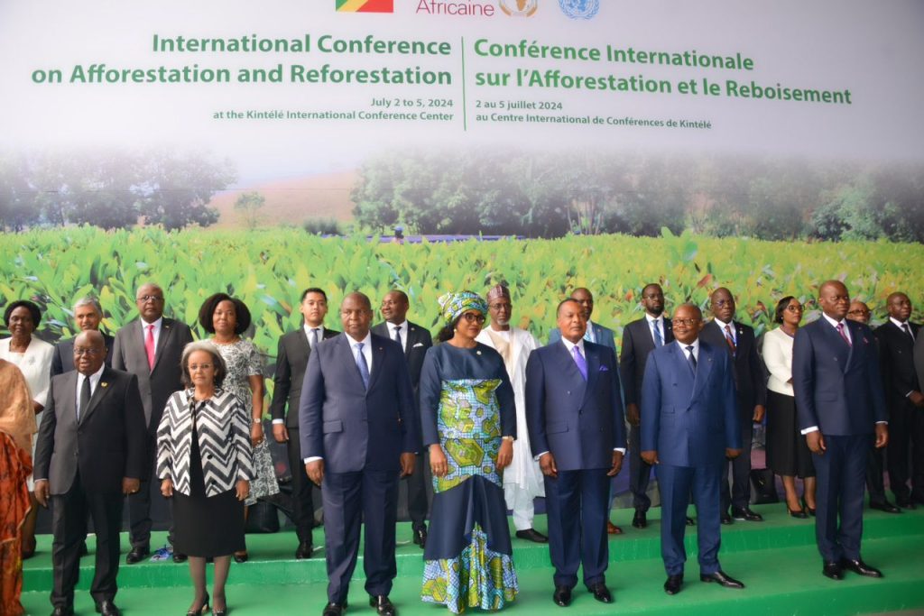 Lire la suite à propos de l’article CIAR : Les chefs d’Etat réunis à Brazzaville recommandent l’adoption par l’ONU d’une résolution sur l’afforestation et le reboisement