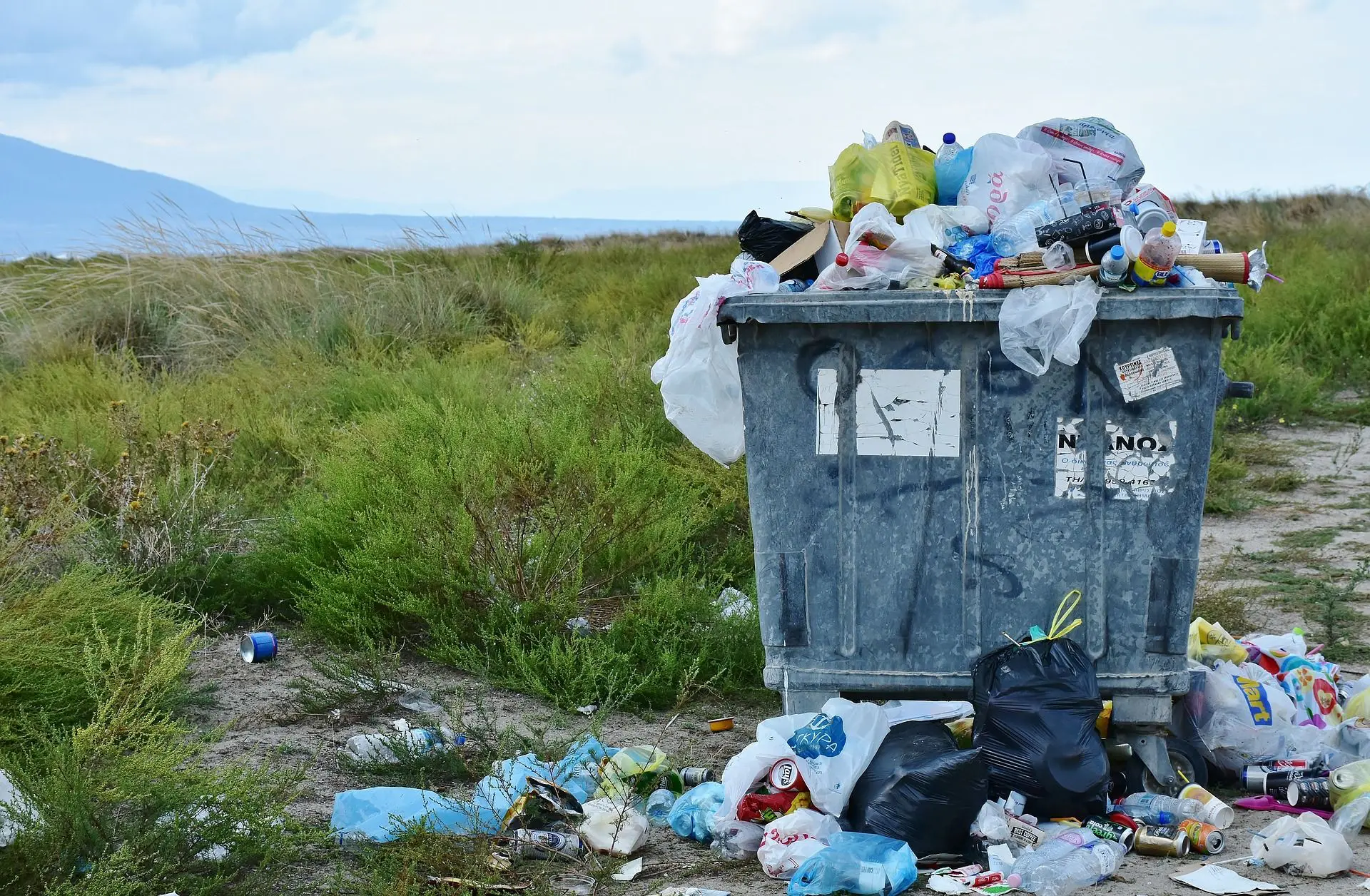 You are currently viewing Le 03 juillet c’est la Journée mondiale sans sacs plastiques